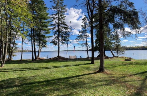 Cook Cabin | Vermilion Lakeside Cabin w/Sauna, 2 Docks, AC, Fast Wifi, EV Charger and Kayaks