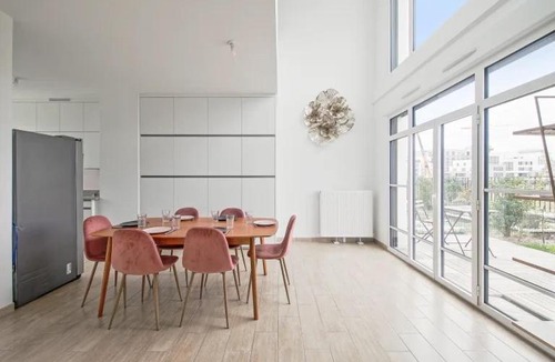 Chessy Villa | Villa Riviera Near Disneyland Paris