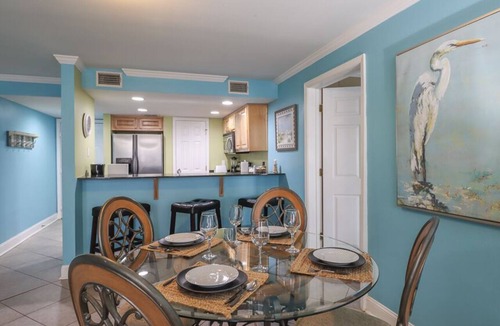 Biloxi Condo | Villas at Ocean Club - Ground Floor Convenience! Easy Beach and Pool Access!