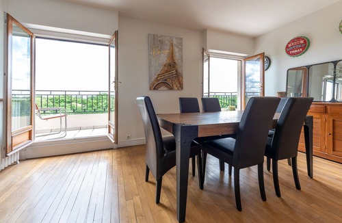 Saint-Mande Apartment | VINCENNES WOODS, ROOFTOP, 3BR 30–60 days ahead? Ask for a private offer LET-VAp