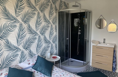 Thorigny-sur-Marne Bed & Breakfast | Vrbo Property
