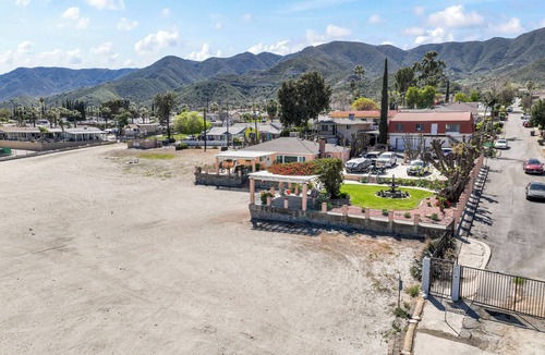 Lake Elsinore House | Wake Up to the Water. Live the Lake Life You've Been Imagining!