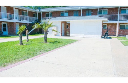 Biloxi House | 🔥WALK 2 BEACH❤️ | SLEEPS 6 & NEARBY GO KART