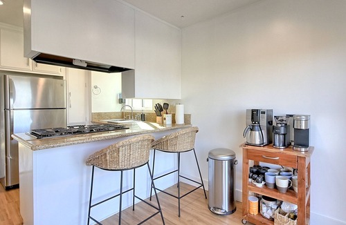 Oxnard House | Walk to Beach - 2 bed/1 bath unit located in The Dunes