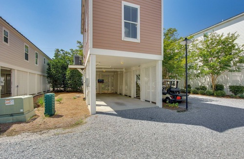 Pass Christian Cottage | Walk to Beach: Cottage w/Yard in Pass Christian!