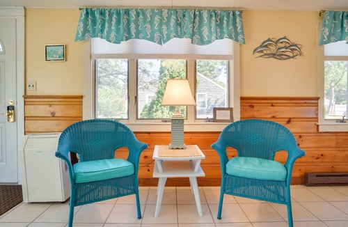 West Dennis House | Walk to Beach & Main St: Cape Cod Home w/Yard!