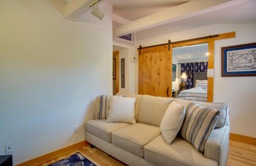 East Chop House | Walk to Beach! Oak Bluffs Home & Studio