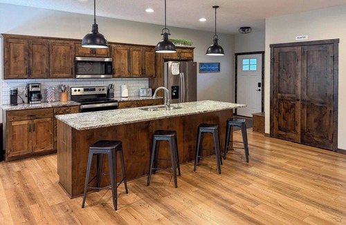 Lake Shore House | Walk to Gull Lake! Spacious Family Home w/Deck