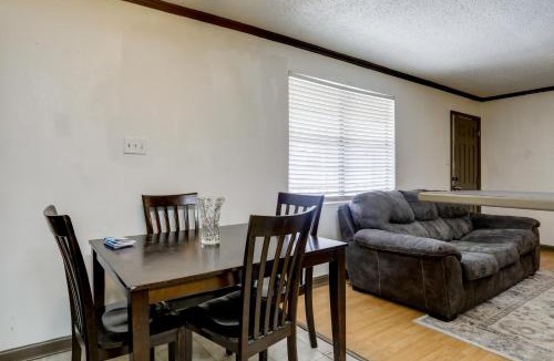 Highlands - Perkins House | Walk to LSU Campus & Bars! Condo w/Community Pool