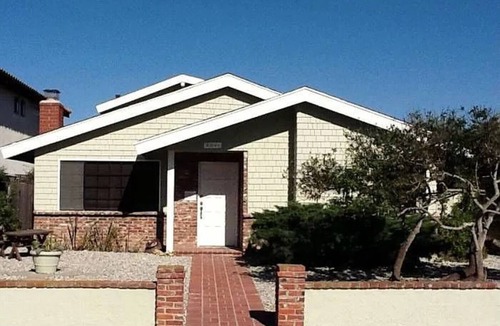Oxnard Shores House | Walk to waves from lovely 3 bed 2 bath house