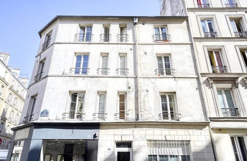 Batignolles Apartment | Warm Studio-Coeur du 17em -Bail moyenne durée (3G)