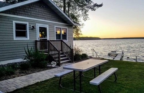 Arbor Vitae House | Water's Edge - Big Arbor Vitae Lake
