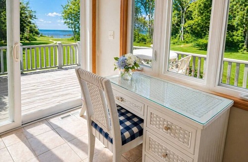 Baileys Harbor House | Waterfront Home|Dock & Kayaks|5 Min to Baileys Harbor