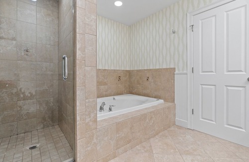 Falmouth Heights House | Waterfront Luxury Condo