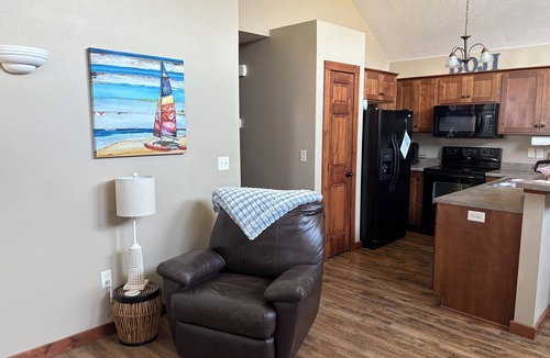 Spirit Lake Cabin | Waterpark passes included Bridges Bay Resort Arnold Park/Okoboji.
