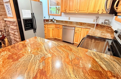 Waupaca Cottage | Waupaca Wellness Retreat: Private Sand Beach & Elite Gym