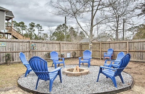 Waveland House | Waveland Home Near Beach: Pets Allowed!