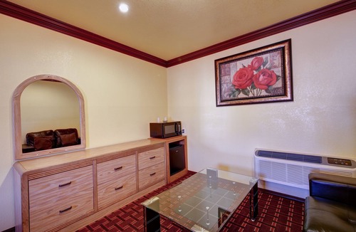 Lennox Hotel | Welcome Inn
