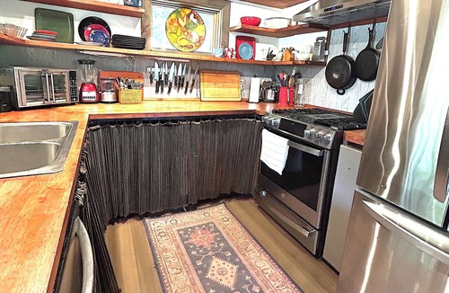 Calvert Beach-Long Beach House | Welcome to Little Bit O' the Bay