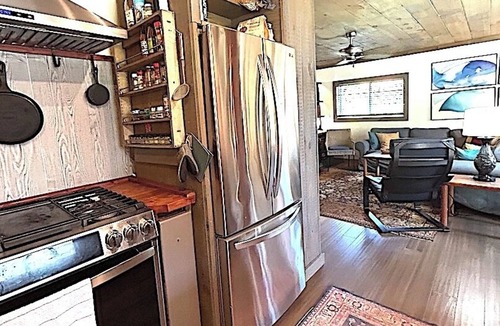 Calvert Beach-Long Beach House | Welcome to Little Bit O' the Bay
