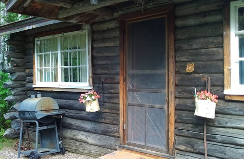 Ely Cabin | Welcome toThe White Iron Heritage! where coming together happens naturally.