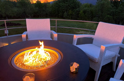 Manchester House | West Lodge Manchester, A Retreat in Manchester Village