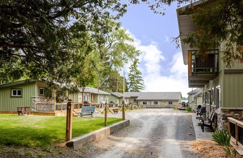 Prince Edward Apartment | Westlake Couple`s Cottage