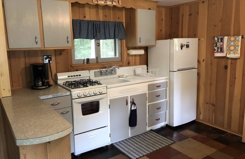 St Germain Cottage | Where eagles soar, the sun sets low and the deer are friendly.