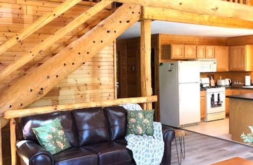 Friendship Cabin | Where Lazy Days Are the Best Days -near Golf Courses, Trails, and Lakes-5 beds