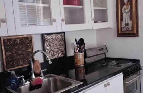 Hannon Park Condo | Whispering Oaks