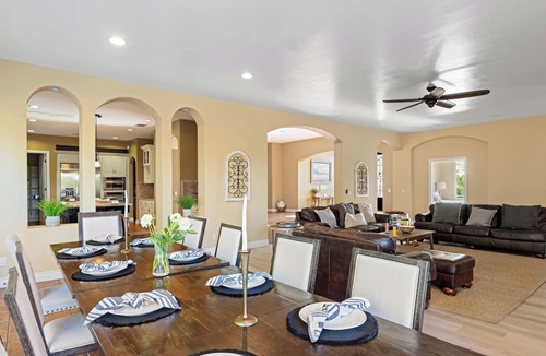 Temecula Villa | Wine Country Villa Large Rooftop Terrace w/Views + Game Room | Via del Sur