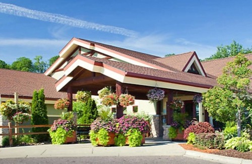 Wisconsin Dells Cottage | Wisconsin Dells Resort Cottage Free Kayaks, Mini Golf, Pools, No Resort Fee