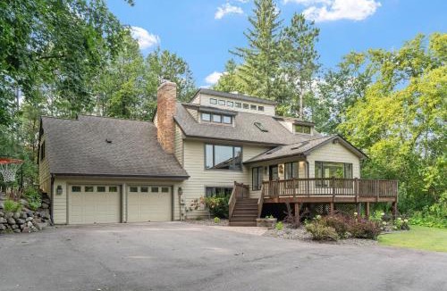 Minnetonka Villa | Woodland Hollow