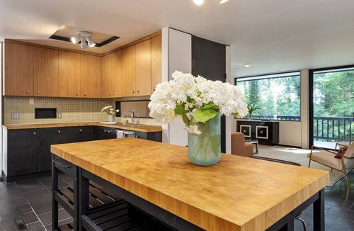Baldwin Villa | Woodsy Mid-Century w/Scenic Views