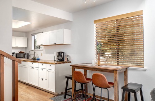Park Hill House | Worcester Lodge: 2 BR, 2 BA House in Cambria, Sleeps 4