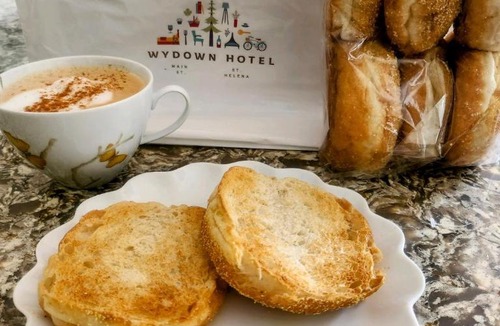 St. Helena Hotel | Wydown Hotel