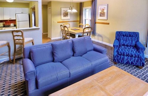 Jamestown Condo | Wyndham Newport Overlook | Two 2BR/2BA Suites