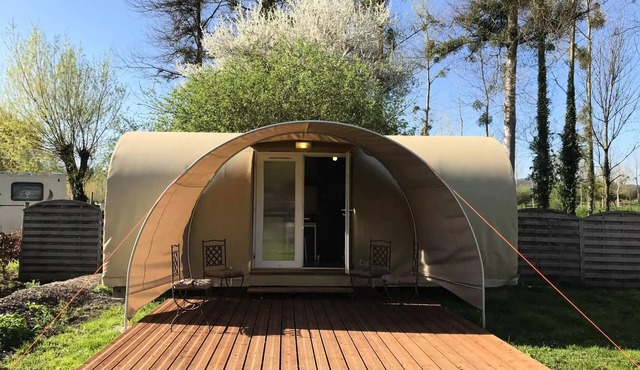 03-Cocosweet 20 m² (2 bedrooms - 2–4 people) + Beds made + beverage kit for 2–4 people—2 people included in the rate