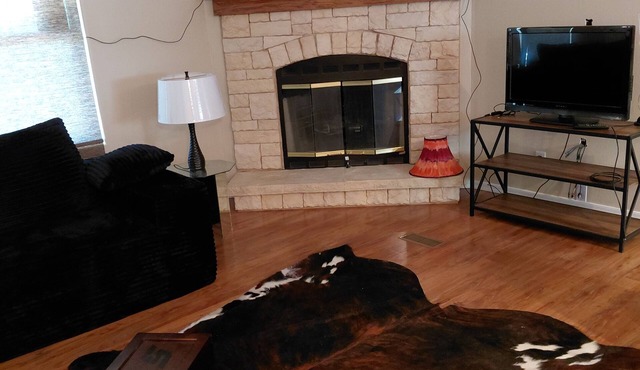 2-bedroom mobile home in beautiful Black Canyon City with AC