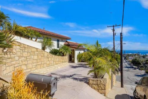 20% Off June Pacific Combo WOcean View Patio