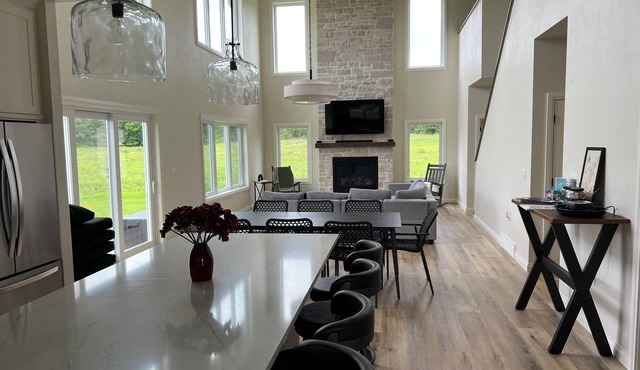 2024 Highland Home - New Build Indoor Pickleball/Badminton/Basketball Court