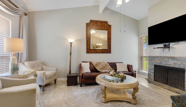 210-H Long Plantation Suites 2 Bedrooms - Monthly, Short Term, Long Term