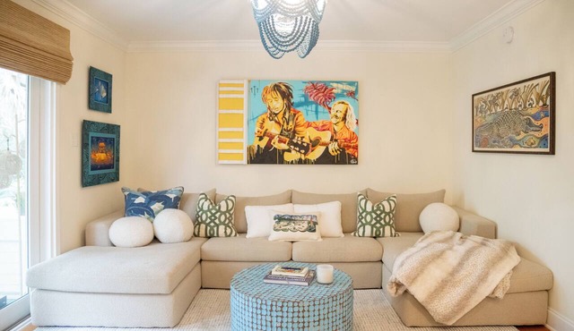 2BR/2.5BA in the PERFECT location in Ocean Springs! Downtown Sanctuary