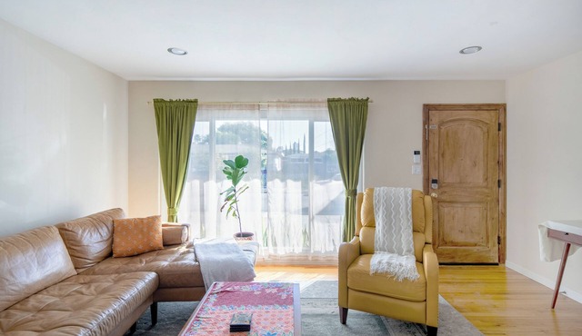 A 3 Bed, 2 bath bright home with a great backyard and location by SDSU!