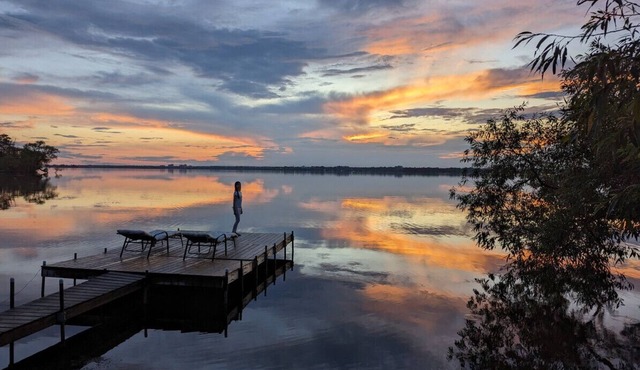 A boutique waterfront retreat made for groups — every suite reserved for your party, with on-site team to help you make the most of PEC.
