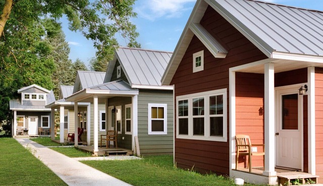A cottage collection inspired by the performing arts heritage of Okoboji Summer Theatre