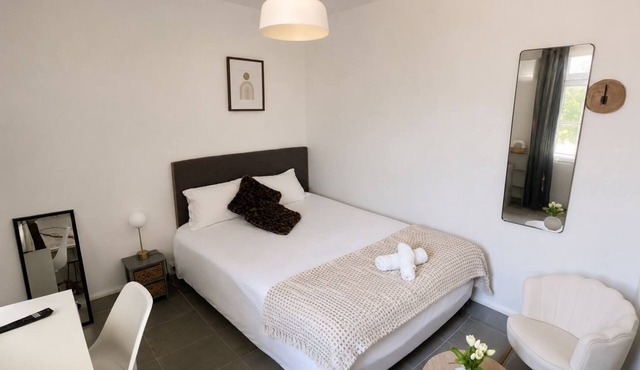 A cozy room close to all amenities.