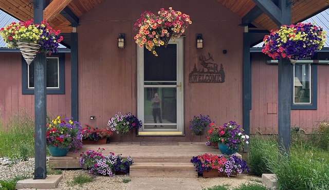 Adventure Awaits 16 Private Acres secluded getaway in the beautiful Black Hills