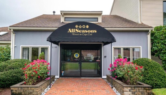All Seasons Resort, Trademark Collection by Wyndham