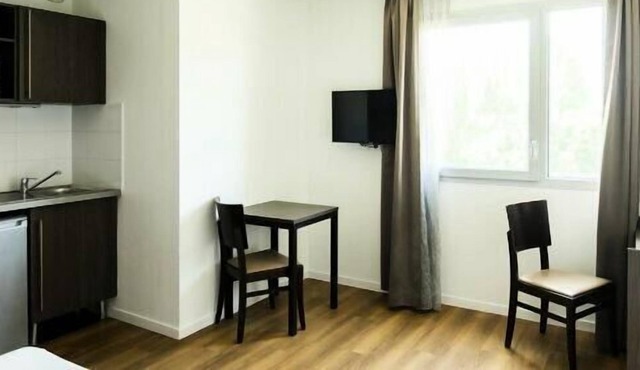 Aparthotel Adagio access Nogent-sur-Marne*** - Studio 2 People Large